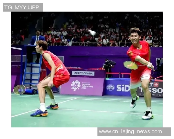 羽毛球新手必看：从基础到战术的全面入门指南与实用技巧分享